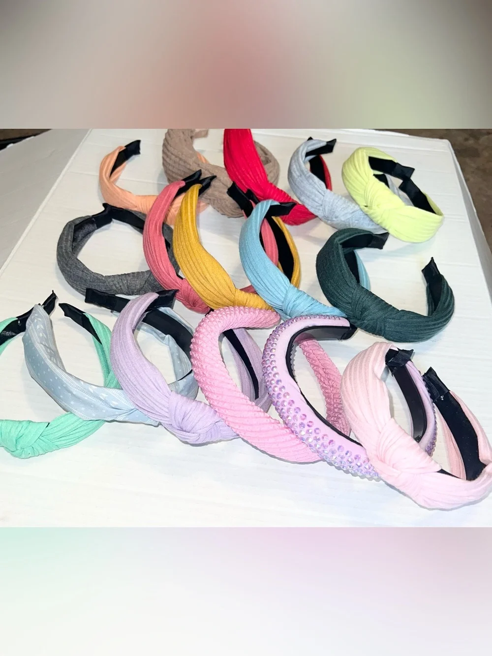 Lot of 16 headbands for girls